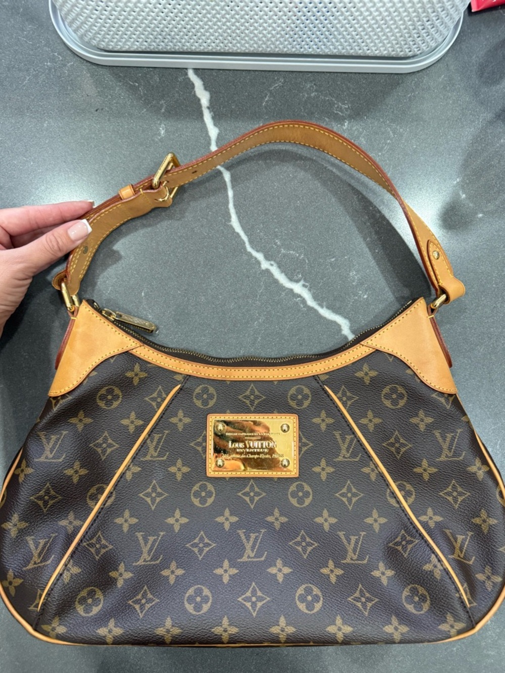 Louis Vuitton Thames GM
